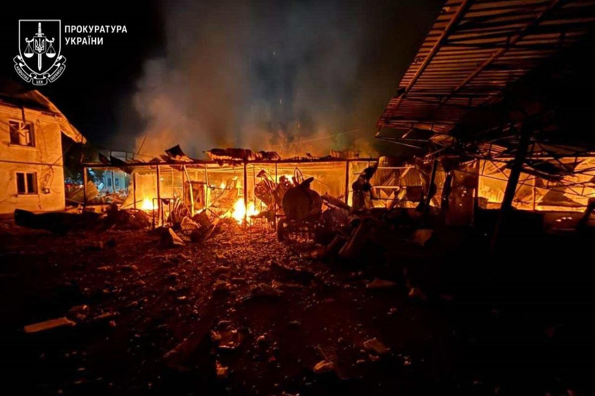 Баллистический удар по Одесской области: разрушены базы отдыха, погибла женщина
