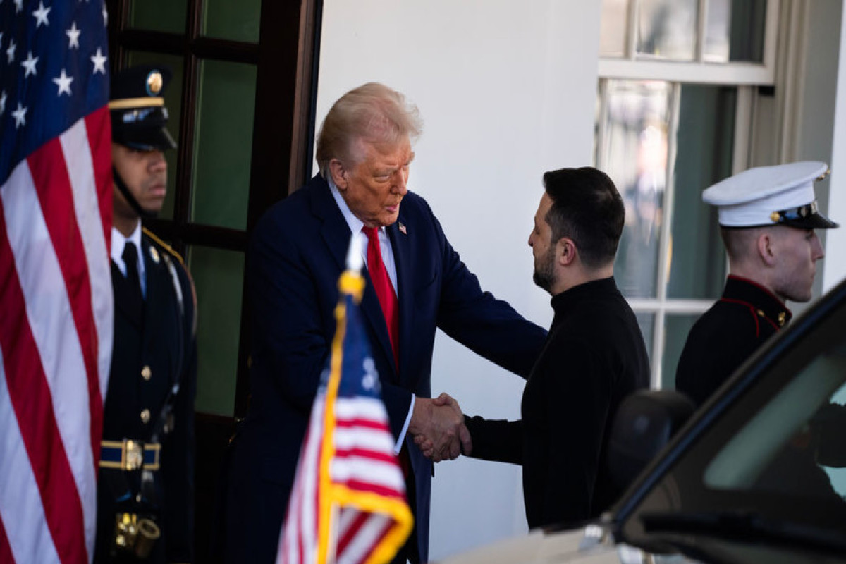 Зеленский заявил, что Трамп доверяет ему «больше, чем Путину»