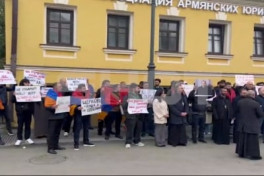 В Москве потребовали освободить архиепископа Аджапахяна-ВИДЕО 