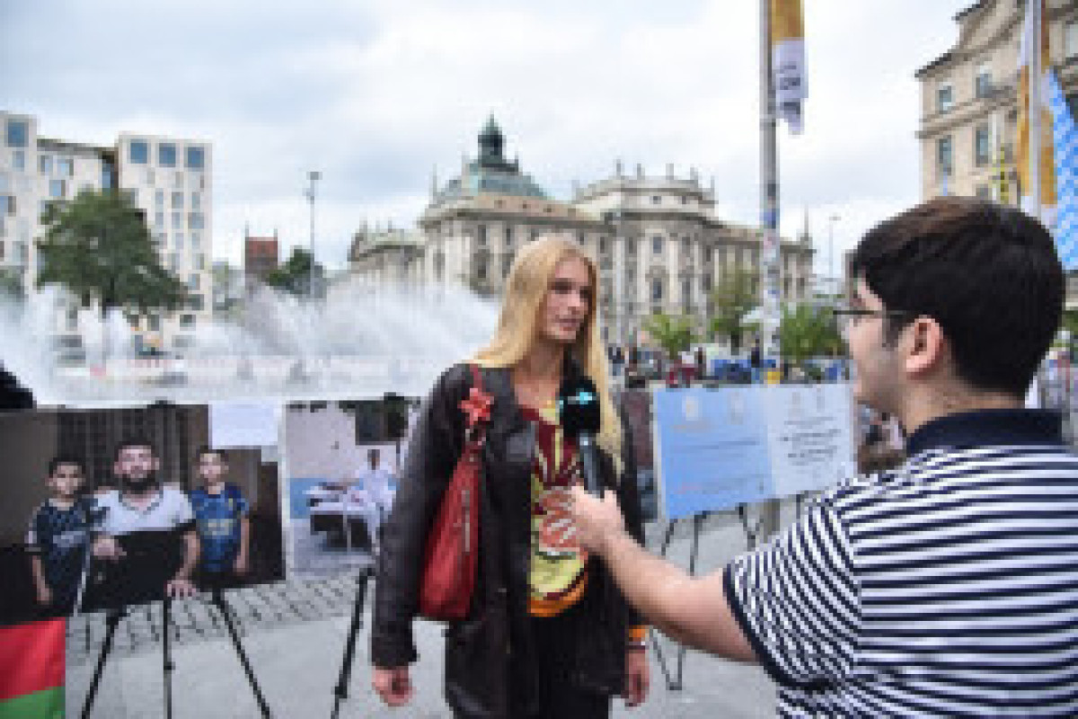 В Мюнхене открылась фотовыставка посвященная жертвам мин в Азербайджане-ФОТОСЕССИЯ 
