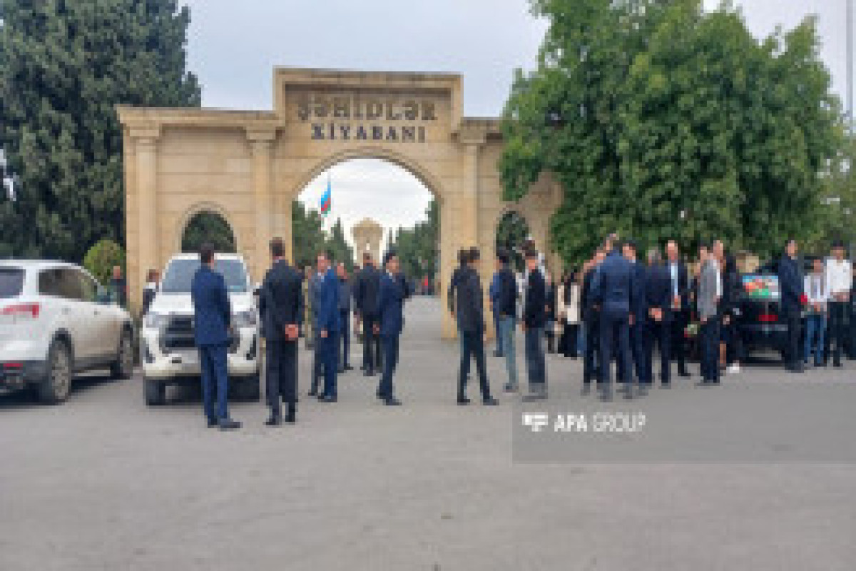 В Гяндже почтили память павших героев Отечественной войны -ФОТО 