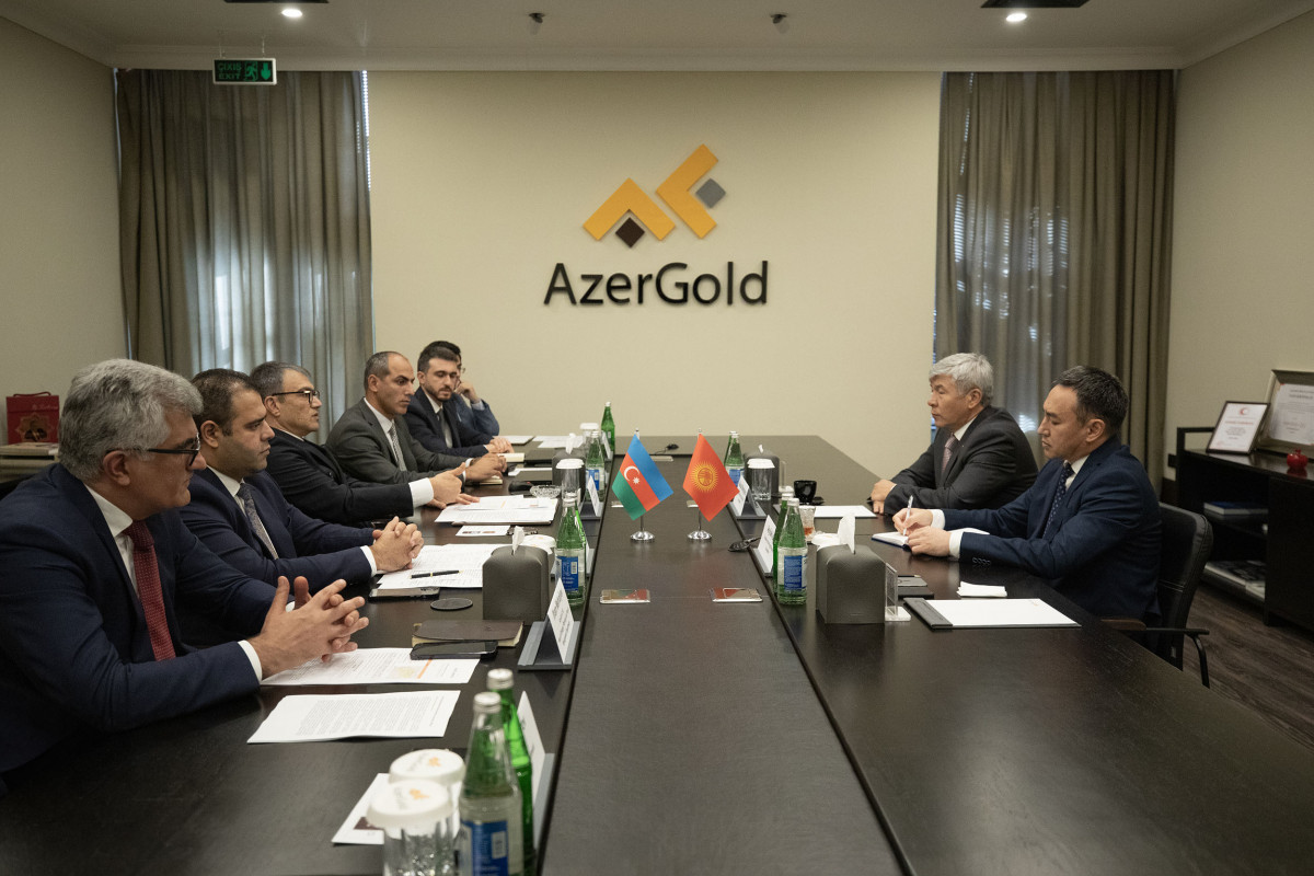 В Баку состоялась встреча главы «AzerGold» с послом Кыргызстана-ФОТО 
