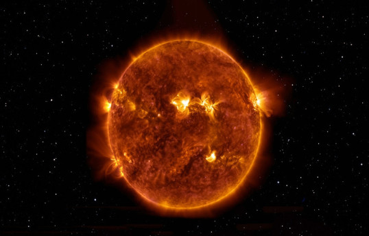 На Солнце зафиксирована вспышка класса M1.0, активность продолжает расти