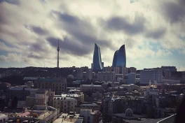 В Баку 28 сентября ночью кратковременный дождь, днем без осадков