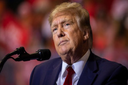 Трамп назвал стрельбу в церкви мормонов нападением на христиан в США