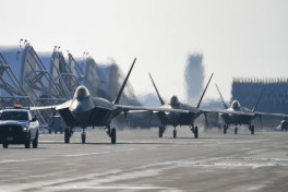 США перебрасывают военные самолёты на Ближний Восток