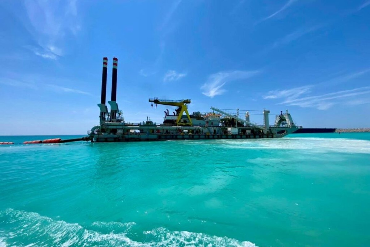 РФ начала новый этап дноуглубительных работ на Каспии