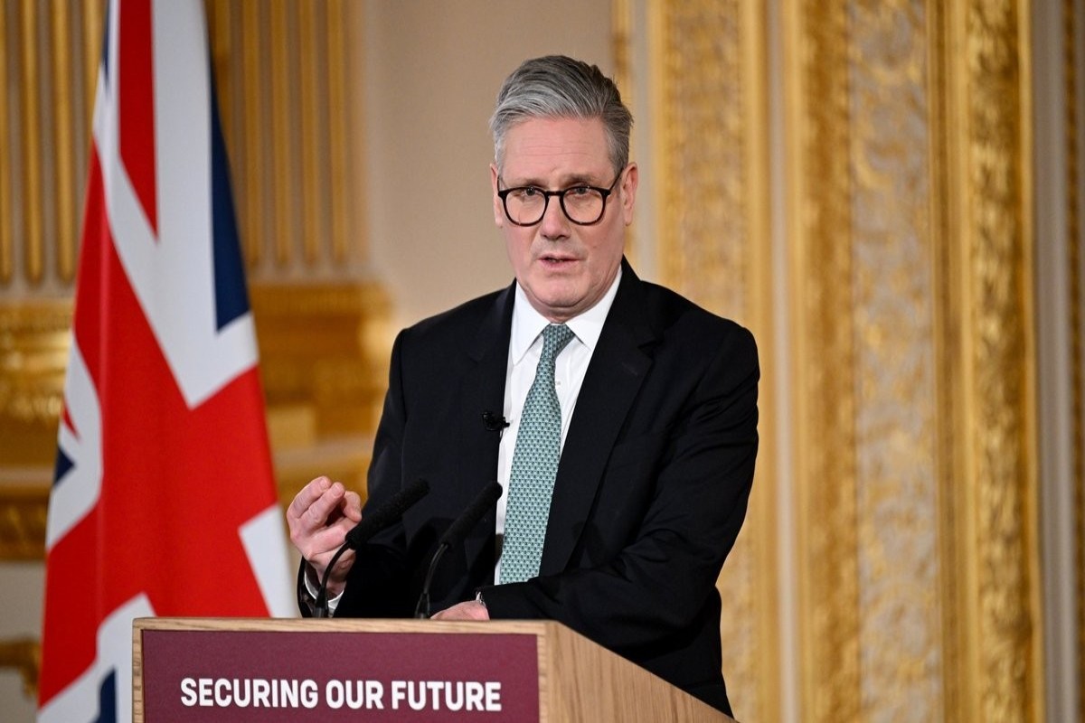 Стармер проведет конференцию по Ормузскому проливу