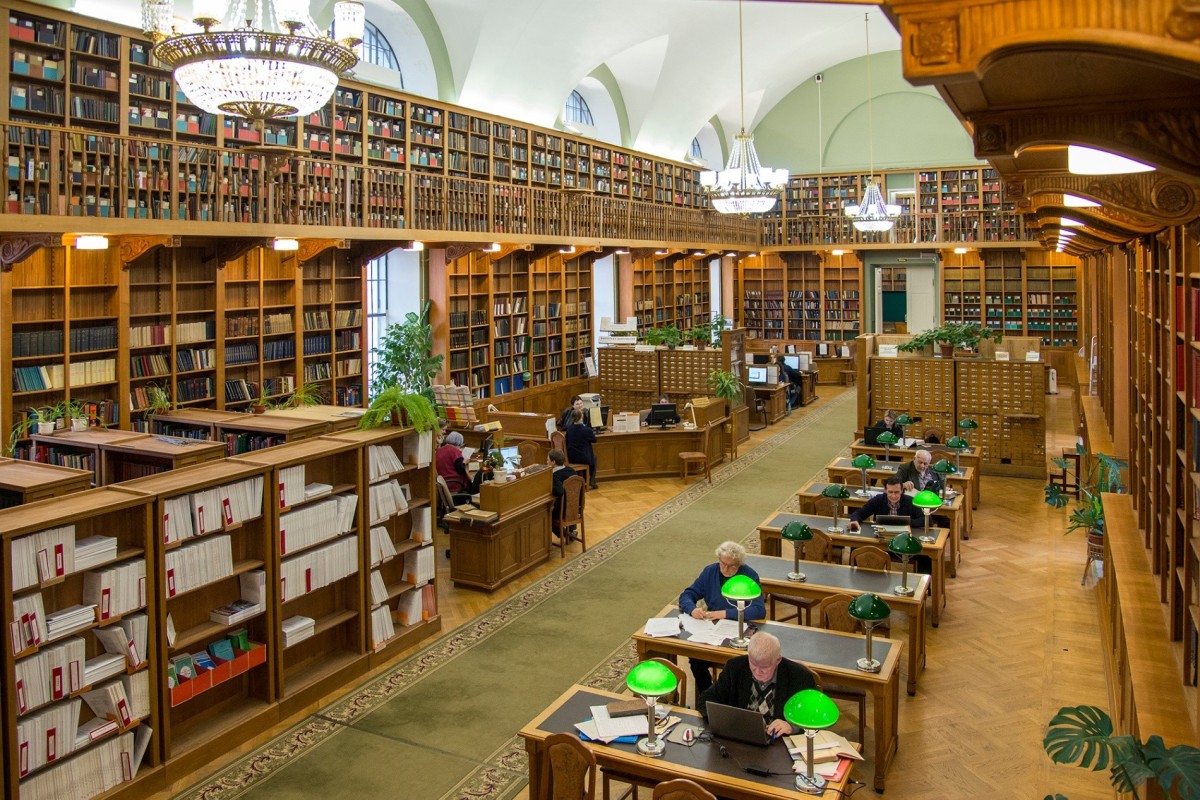 В России начали изымать из библиотек книги, закупленные на средства Сороса