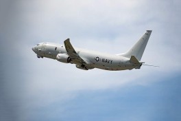 Британский и американский разведчики замечены в небе над Черным морем