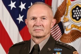 Пентагон отправил в отставку главу штаба Армии США