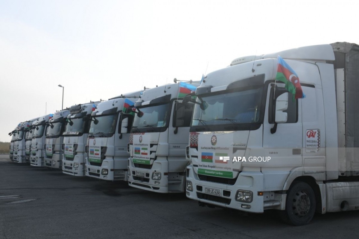 Азербайджан направил в Иран 200 тонн гуманитарной помощи-ФОТО 