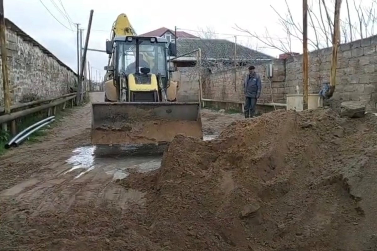 Кямаледдин Гейдаров осмотрел оползневую зону в Бадамдаре-ФОТО 