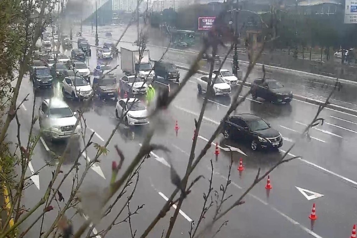 ЦИУТ: Из-за дождливой погоды движение транспорта затруднилось, образовались заторы-ФОТО 