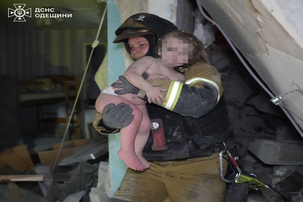 Россия нанесла удар дронами по жилому дому в Одессе, погибли 3 человека, 10 ранены-ФОТО -ОБНОВЛЕНО 