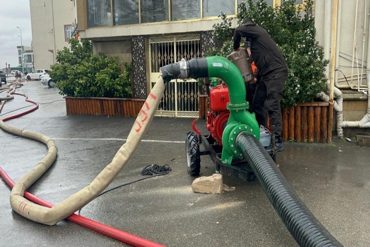 МЧС продолжает борьбу с последствиями сильных дождей: эвакуированы еще 160 человек -ФОТО 