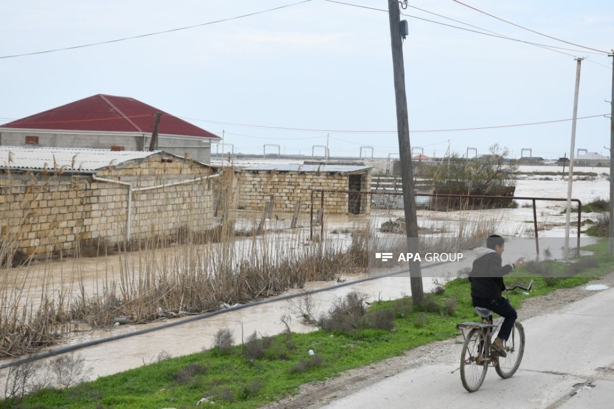 В Хызинском районе сошли сели: МЧС эвакуирует людей-ФОТО 