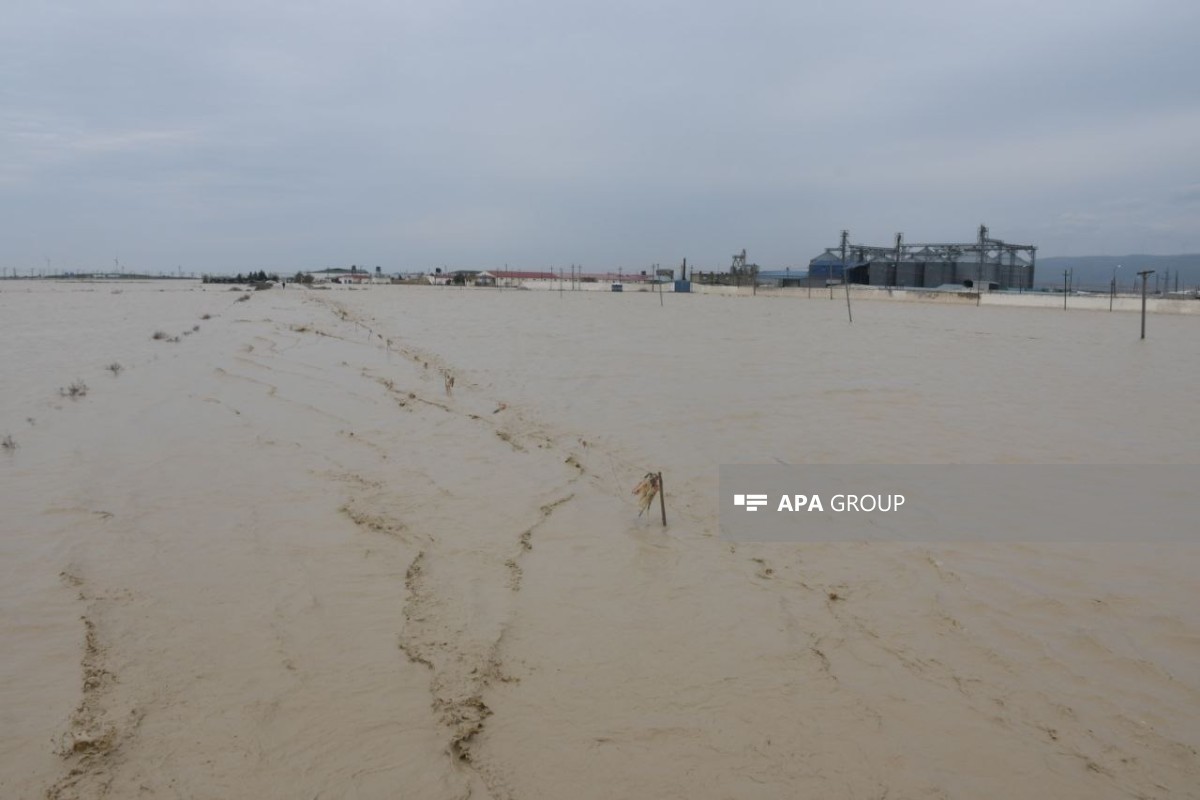 В Хызинском районе сошли сели: МЧС эвакуирует людей-ФОТО 