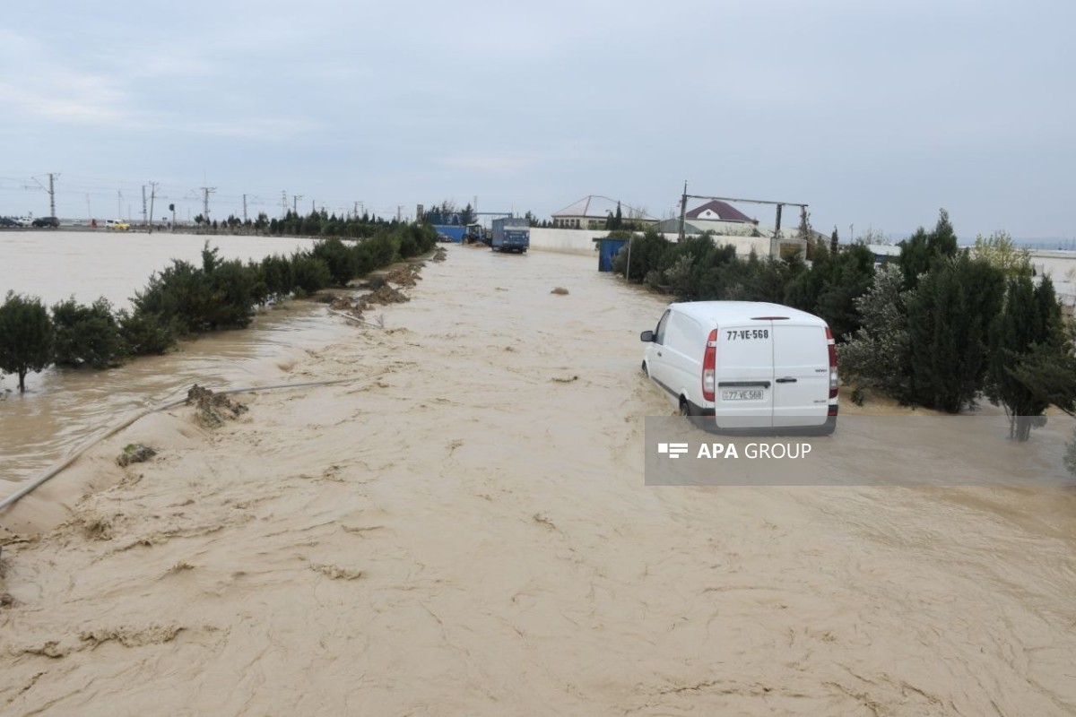 В Хызинском районе сошли сели: МЧС эвакуирует людей-ФОТО 
