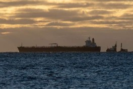 Иран пригрозил перекрытием Баб-эль-Мандебского пролива