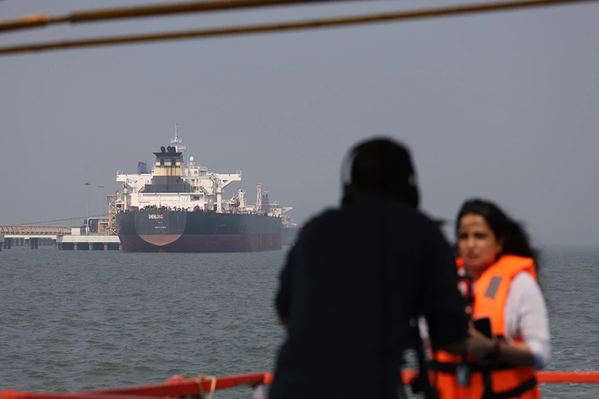 Нью-Дели возвращается к иранской нефти после семилетнего перерыва