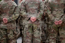 NYT: военные США прекратили нанесение ударов по Ирану