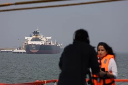 Нью-Дели возвращается к иранской нефти после семилетнего перерыва