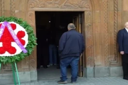 Копыркин у гроба Балаяна, или Москва снова играет на карабахском нерве -  МНЕНИЕ   