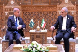 Шариф обсудил с Пезешкианом переговоры США и Ирана