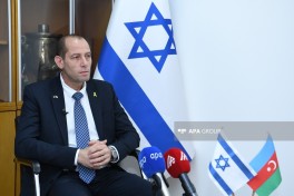Посол Израиля в Баку: Мы пока даём шанс переговорам