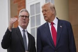 Премьер Британии и президент США обсудили открытие Ормузского пролива