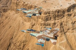 Израильские истребители пролетели над Бейрутом на малой высоте