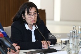 Писательница призвала отказаться от языка ненависти в армяно-азербайджанском диалоге