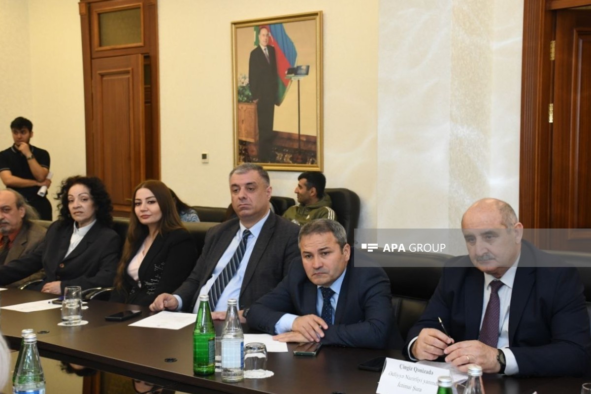 Азербайджанцев призвали сохранять национальные традиции в именах -ФОТО 