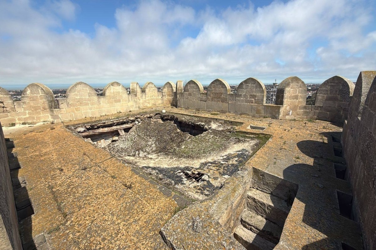 Дожди повредили Большой Мардакянский замок в Баку-ФОТО 