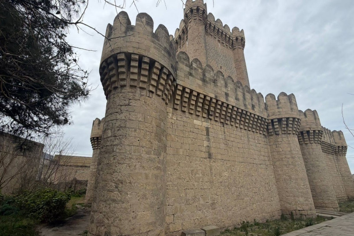 Дожди повредили Большой Мардакянский замок в Баку-ФОТО 
