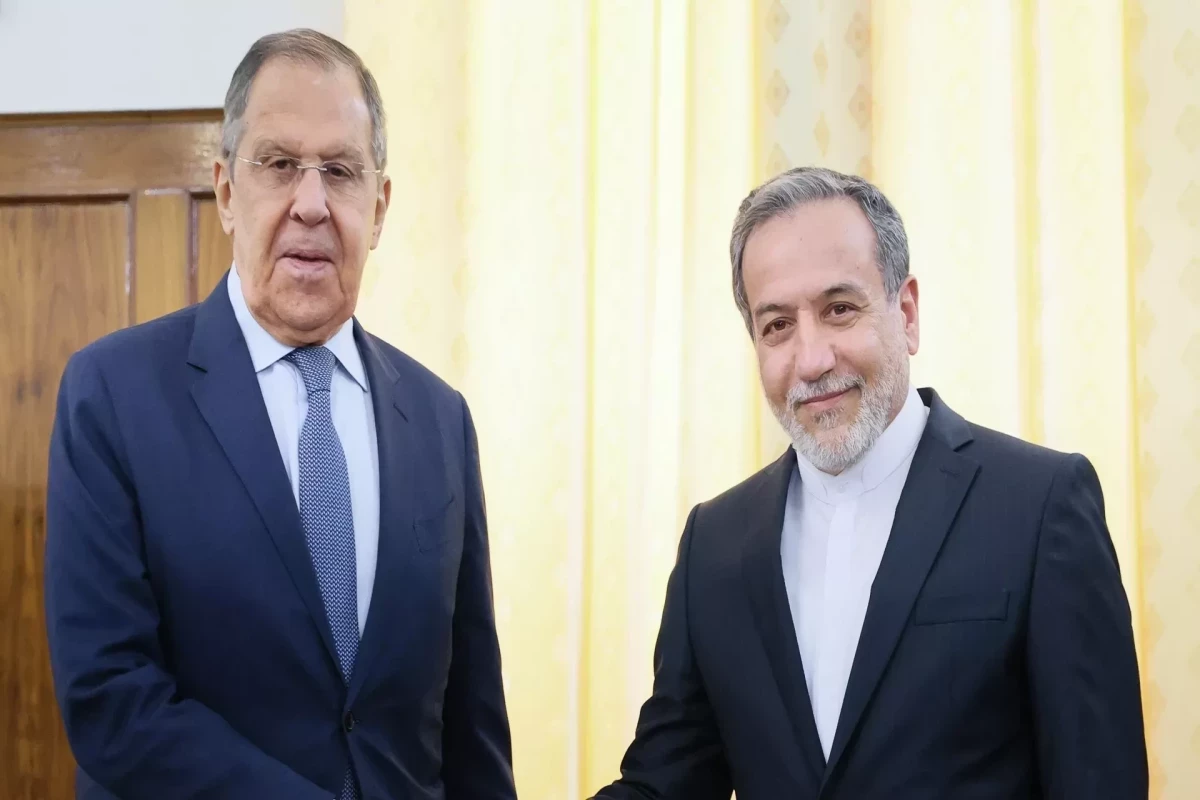 Арагчи обсудил с Лавровым переговоры Ирана с США