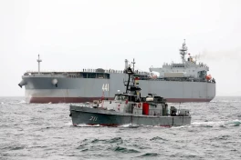 СМИ: Иран сохранил большую часть малых военных кораблей