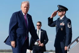 Politico узнало, что склонило Трампа к перемирию с Ираном