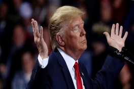 Трамп: США подвергнут "очень серьезному" пересмотру курс в рамках НАТО