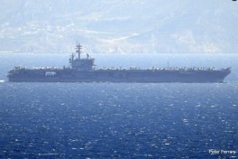 Третий авианосец ВМС США вошел в Средиземное море