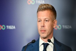 Мадьяр пообещал не вмешиваться в дела других стран