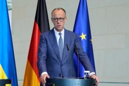 Берлин настаивает на новом маршруте поставок нефти для Венгрии