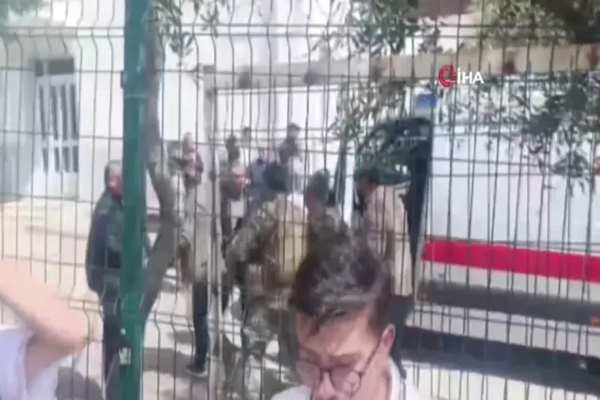 В Кахраманмараше произошла стрельба в школе, есть раненые