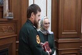 Кадырову вручили орден за вклад в развитие цементной промышленности