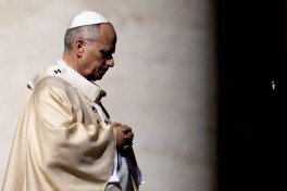 WSJ: Папа Лев XIV становится сложным оппонентом для Трампа