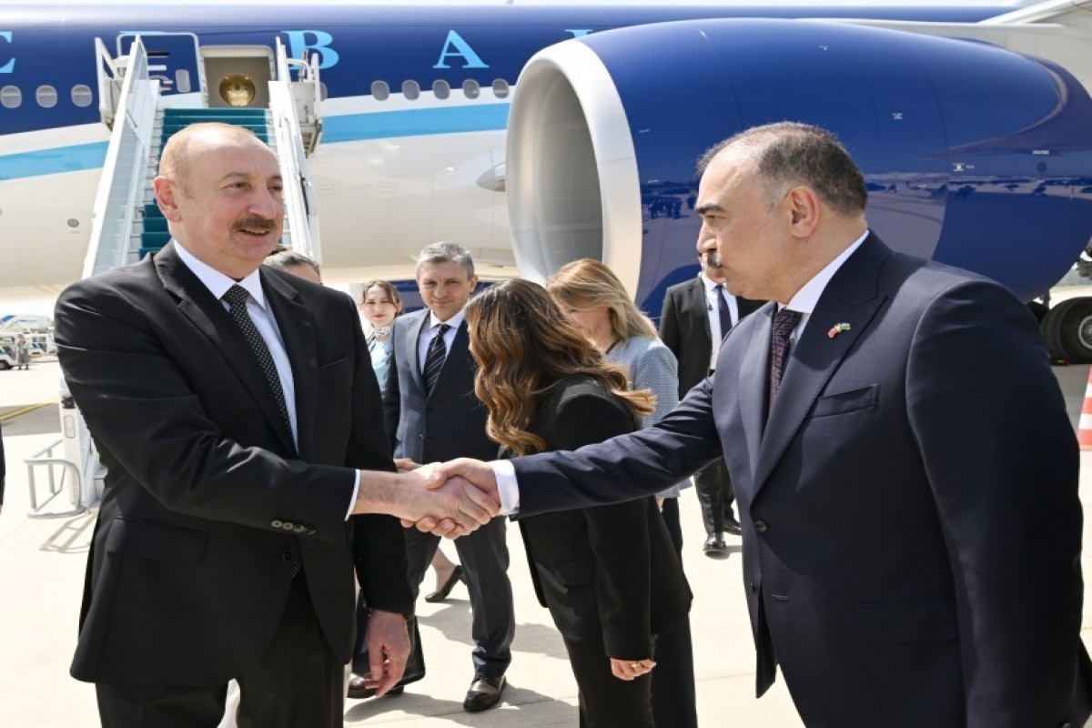 Ильхам Алиев прибыл с визитом в Турцию-ФОТО 