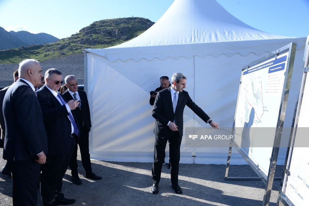 Делегации Азербайджана и России ознакомились с инфраструктурными проектами в Зангилане-ФОТО 