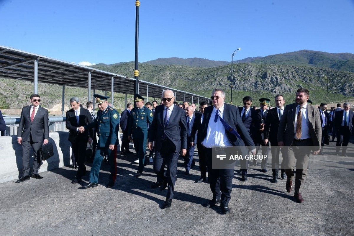 Делегации Азербайджана и России ознакомились с инфраструктурными проектами в Зангилане-ФОТО 