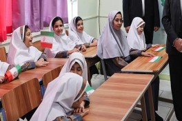 Школы в Иране переходят на дистанционное обучение